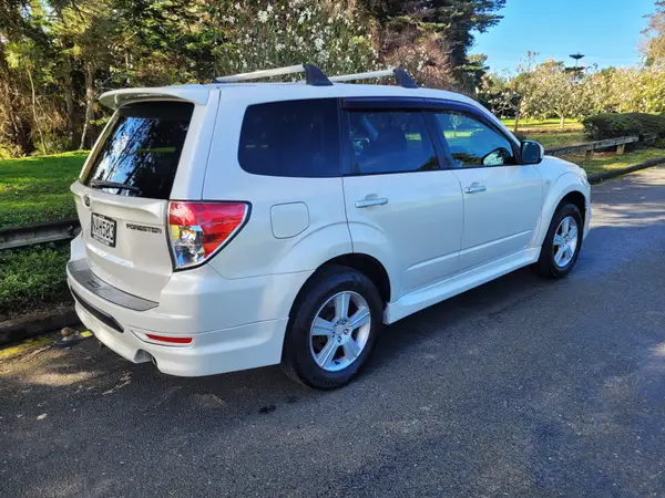 2009 Subaru Forester 2ltr AWD Bodykit Carousel 7