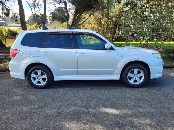 2009 Subaru Forester 2ltr AWD Bodykit Carousel 3