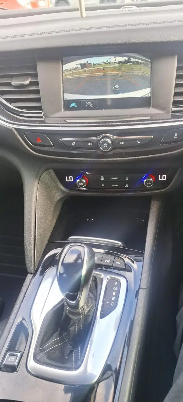 2018 COMMODORE RS WAGON 191KW (NZ) Carousel 17