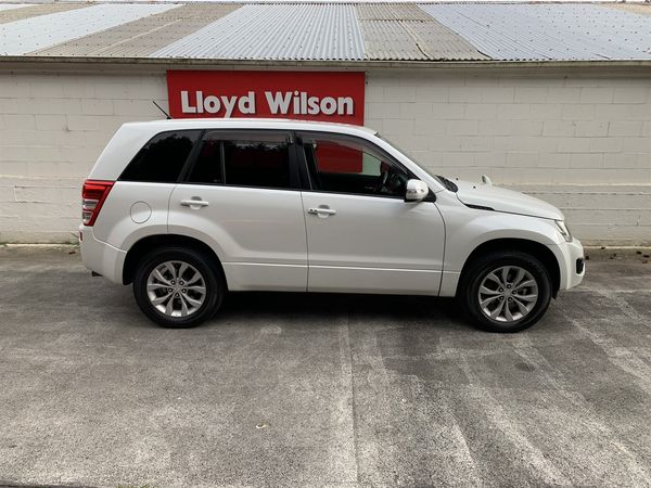 2012 Suzuki Escudo 2.4 XG 4WD Carousel 13