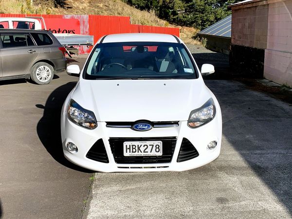 2013 Ford Focus 2.0 SPORT AUTO HATCH Carousel 11