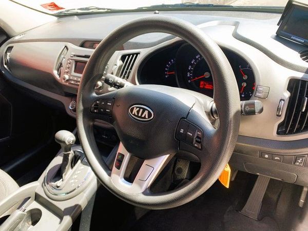 2012 Kia Sportage Carousel 6