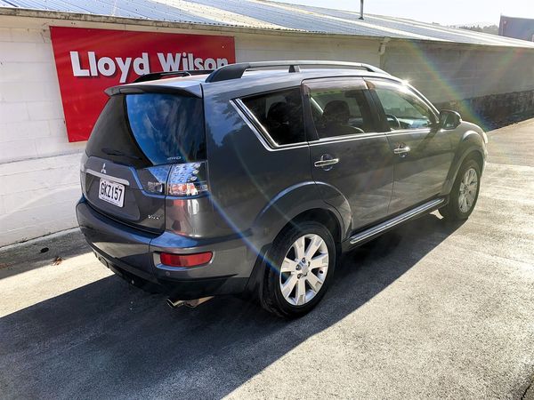 2012 Mitsubishi Outlander 2.4 VRX Carousel 12