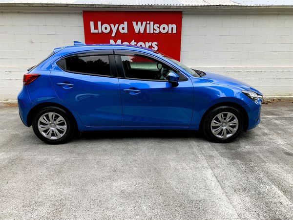 2019 Mazda Demio Carousel 13