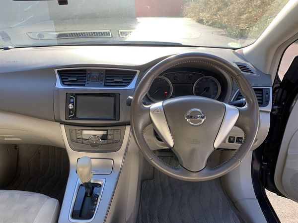 2013 Nissan Sylphy Carousel 3