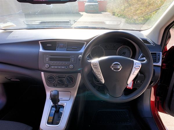2016 Nissan Pulsar ST Carousel 5