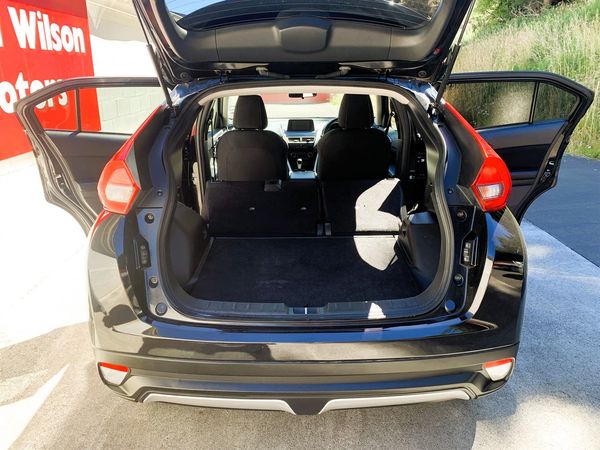 2018 Mitsubishi Eclipse Cross XLS 1.5P/8CVT Carousel 2