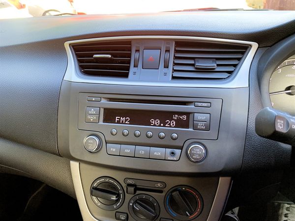 2016 Nissan Pulsar ST Carousel 8
