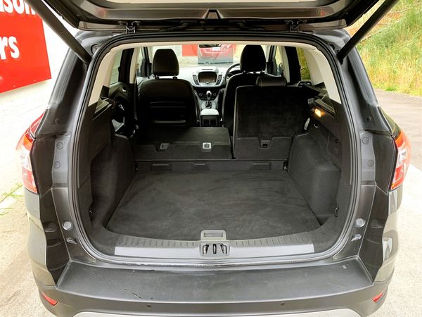 2019 Ford Escape TITANIUM AWD DIESEL Carousel 19