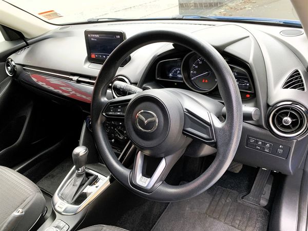 2019 Mazda Demio Carousel 6