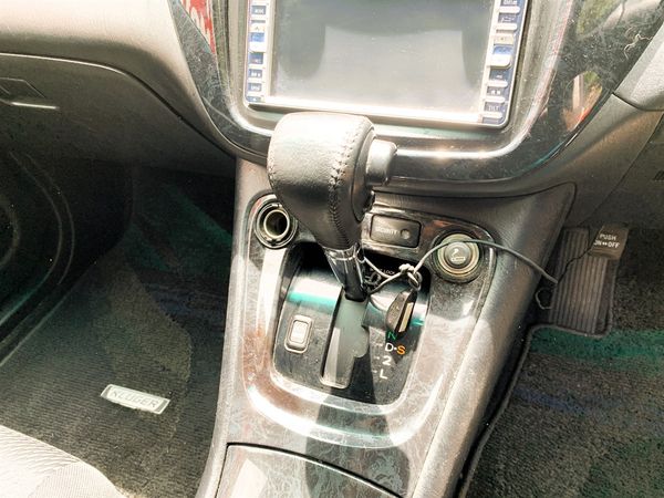 2005 Toyota Kluger L 24S Carousel 8
