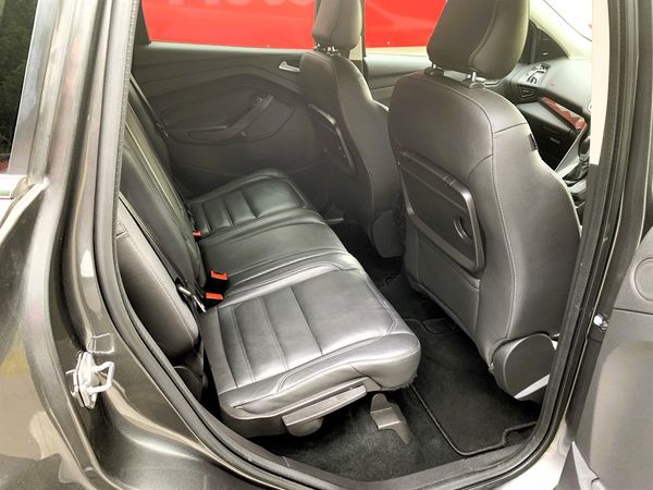 2019 Ford Escape TITANIUM AWD DIESEL Carousel 3