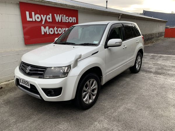 2012 Suzuki Escudo 2.4 XG 4WD Carousel 18