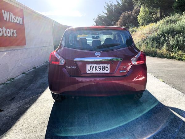 2016 Nissan Pulsar ST Carousel 14