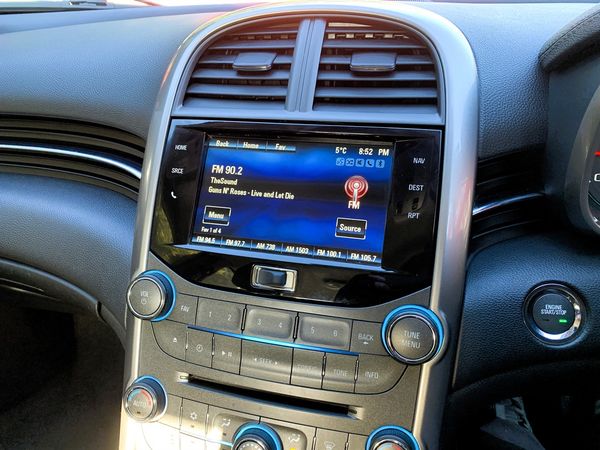 2016 Holden Malibu CDX 2.4P/6AT/SL/4DR Carousel 2