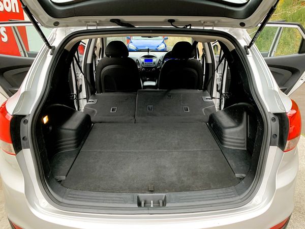2015 Hyundai ix35 GDI2.06A 2.0P6A/SW5S Carousel 4