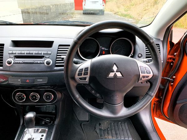 2012 Mitsubishi Lancer 2.0P SEI HATCH AUTO Carousel 5