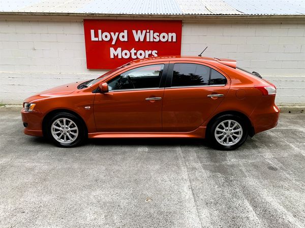 2012 Mitsubishi Lancer 2.0P SEI HATCH AUTO Carousel 17