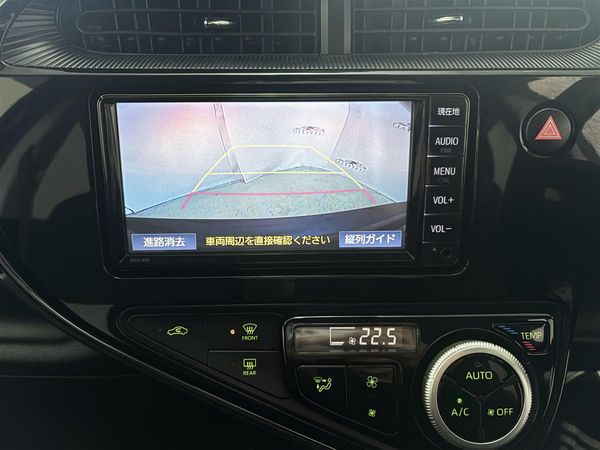 2019 Toyota Aqua 1.5 S style HYBRID low k,Push start Carousel 17