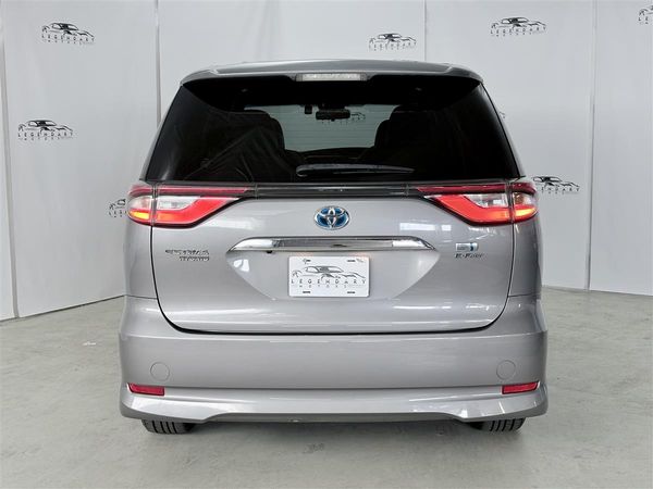 2016 Toyota Estima Aeras Premium,4WD,Hybrid,Full leather,low km Carousel 4
