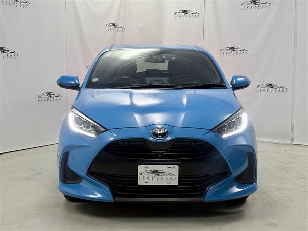 2020 Toyota Yaris 1.5 HYBRID Z,360 Camera,Low km Carousel 1