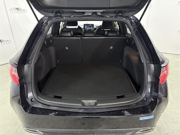 2020 Toyota Corolla 1.8 Touring Hybrid WXB,24627 KM Carousel 7