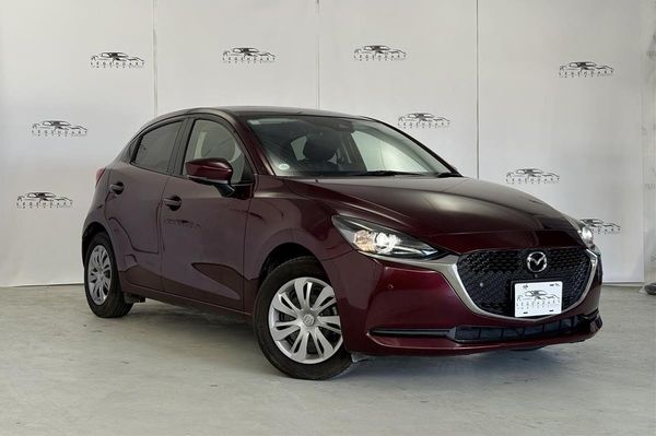 2023 Mazda 2 Apple CarPlay/ Android ,360 Camera