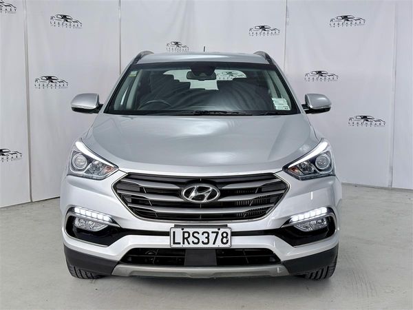 2018 Hyundai Santa Fe DM 2.2D 7seaters,Carplay,4WD Carousel 1