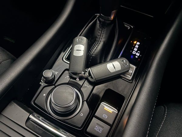 2018 Mazda Atenza 20s 6,Rear camera,BSM ,HUD Carousel 18