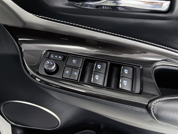 2018 Toyota Harrier PREMIUM HYBRID PROGRESS 4WD Carousel 12
