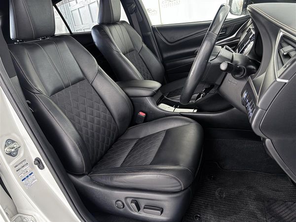 2018 Toyota Harrier PREMIUM HYBRID PROGRESS 4WD Carousel 11
