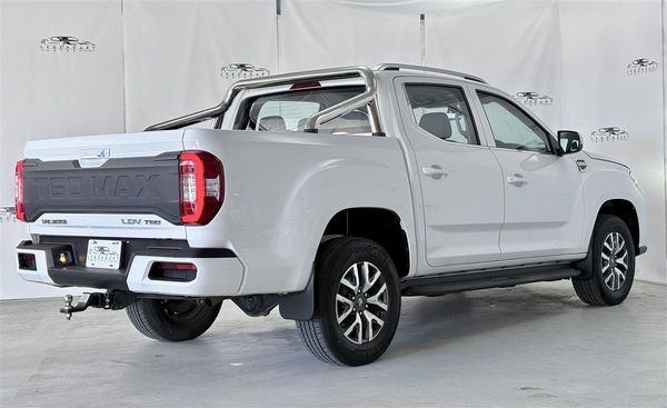 2024 LDV T60 4wd,Bi-Turbo,Carplay,MAX,6 speed manual Carousel 5