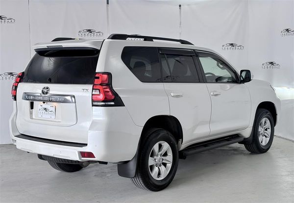 2021 Toyota Land Cruiser Prado 2.8 Diesel,4WD,5 seaters,Radar Cruise Carousel 5