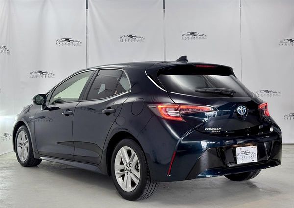 2020 Toyota Corolla SPORT 1.8G HYBRID Premium Leather Carousel 3