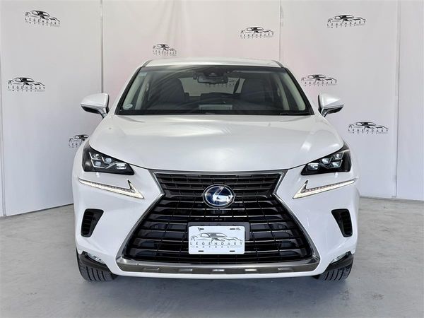2018 Lexus NX 300h Black leather,Eletric boot,3 EYE LED Carousel 1