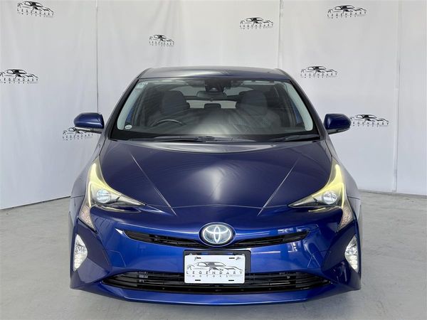 2015 Toyota Prius 1.8S Reverse Camera,Radar cruise Carousel 1