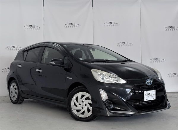2017 Toyota Aqua 1.5 S STYLE,Reverse Camera,Push start