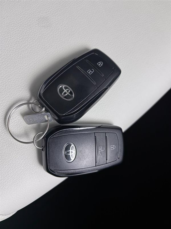 2023 Toyota Corolla 1.8 Touring Hybrid WXB,Radar Cruise Carousel 17