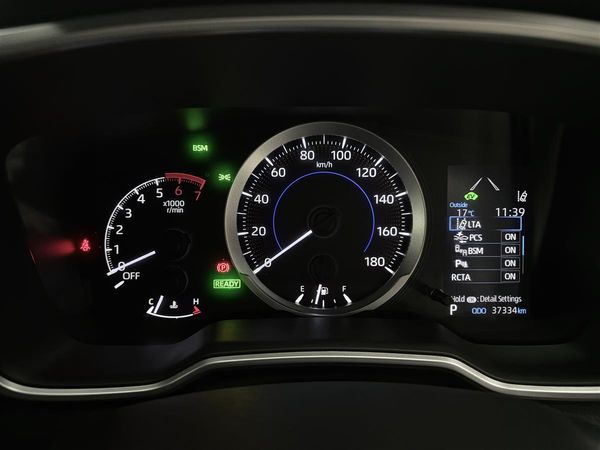2020 Toyota Corolla SPORT 1.8G HYBRID Premium Leather Carousel 15