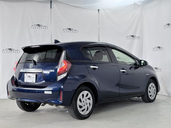 2019 Toyota Aqua 1.5 S style HYBRID low k,Push start Carousel 5