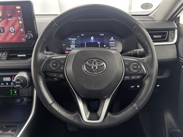 2023 Toyota RAV4 HYBRID 4WD,Vented/heated Leather Carousel 11