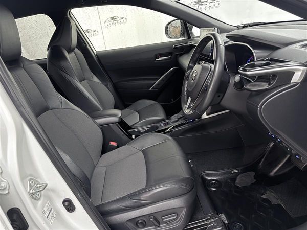 2022 Toyota Corolla Cross HYBRID Z 360 CAMERA,Heated seat Carousel 12