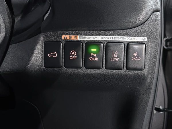 2020 Mitsubishi Outlander 4WD,360 camera,7 Seaters,33824 KM Carousel 14