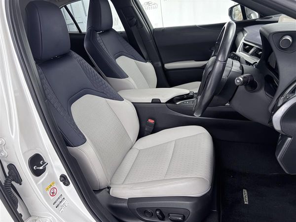 2019 Lexus UX 250h hybrid,Eletric Seat,BSM,360 camera Carousel 12