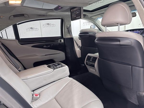 2014 Lexus LS 600 HL 4WD Hybrid v8,soft closing doors Carousel 12