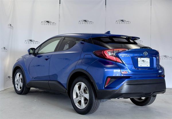 2019 Toyota C-HR 1.8 HYBRID ,56582 km, Push Start Carousel 3