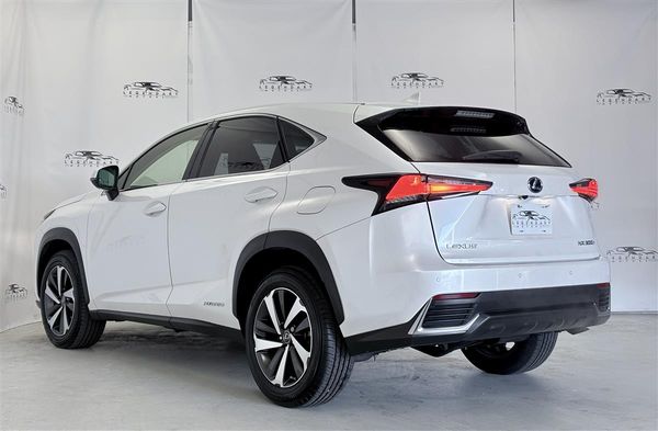 2018 Lexus NX 300h Black leather,Eletric boot,3 EYE LED Carousel 3