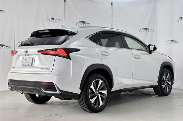 2019 Lexus NX 300h Sunroof,BSM, Eletric boot,Vented seat Carousel 5