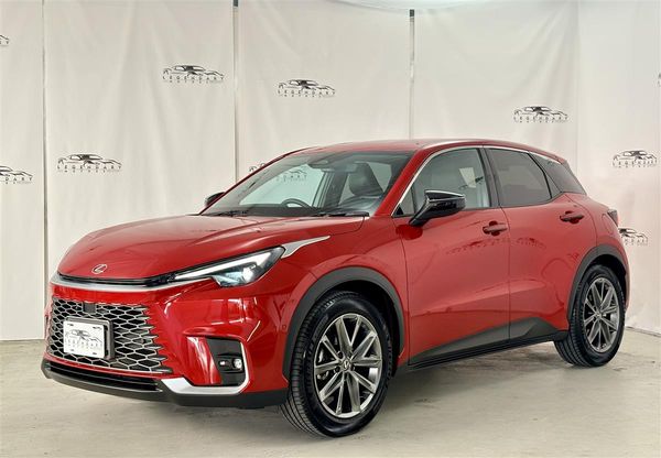 2025 Lexus LBX RELAX AWD HYBRID,Eletric boot Carousel 2
