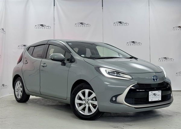 2021 Toyota Aqua Z SPEC,360 Camera,Large touch screen